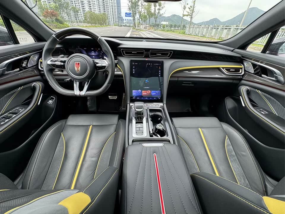 Hongqi H6