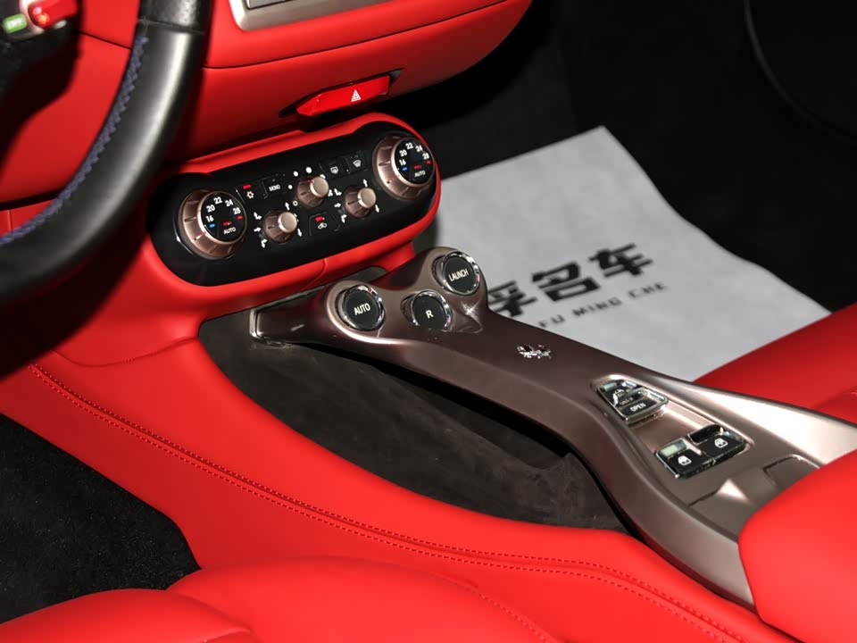 Ferrari California T