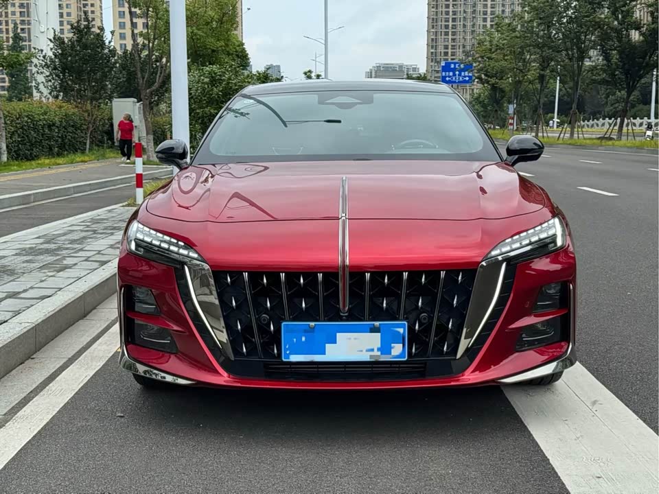 Hongqi H6