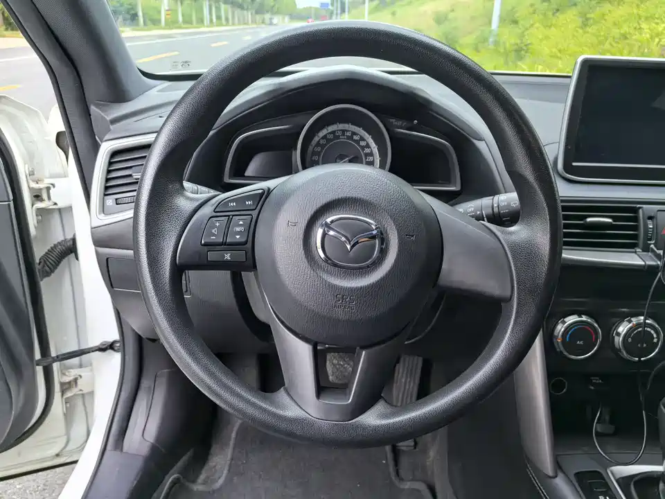 Mazda CX-4