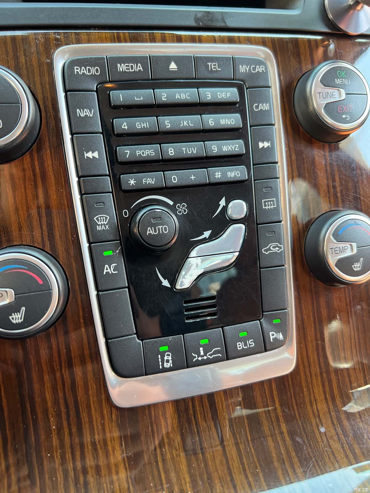 Volvo S60, 2011 13