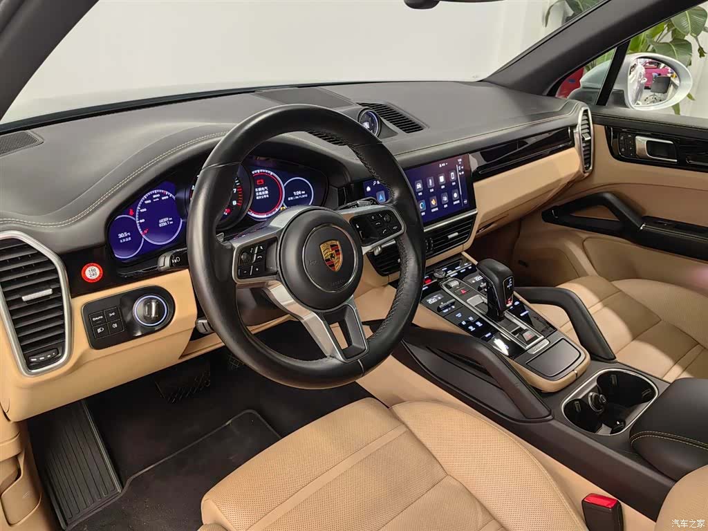 Porsche Cayenne, 2022 8