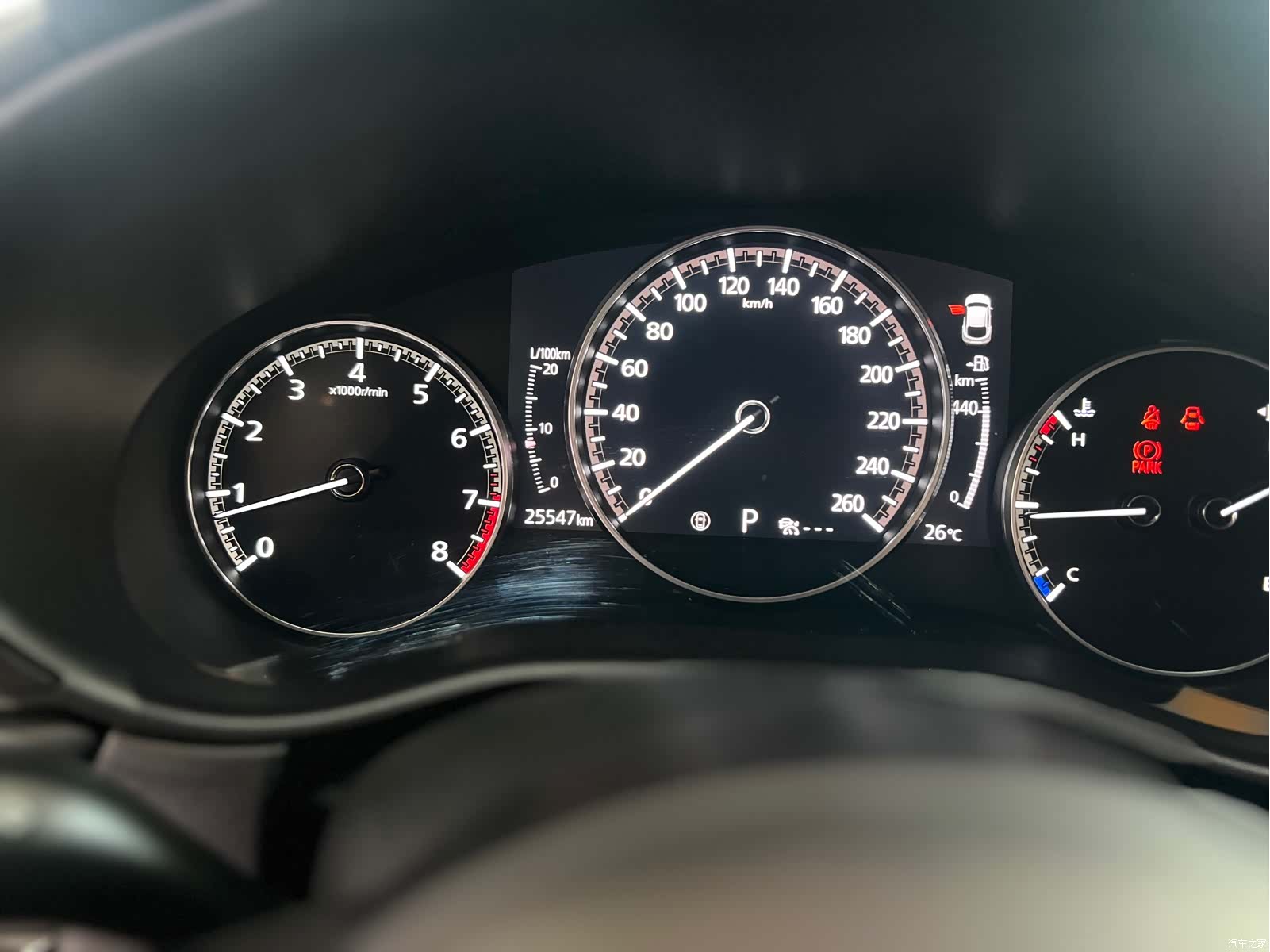 Mazda CX-30, 2024 13