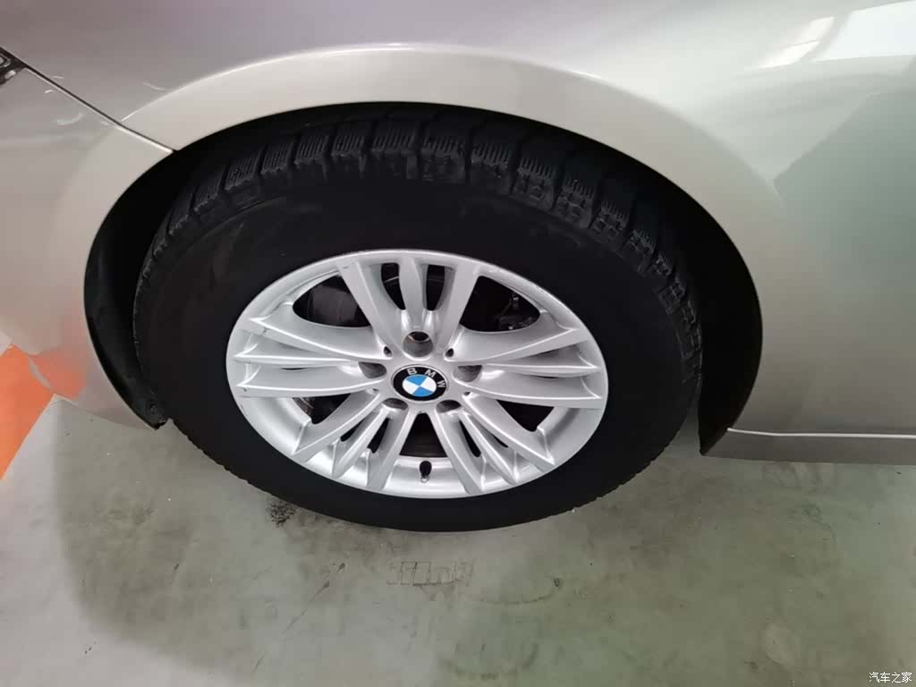 BMW 3 Series, 2015 23