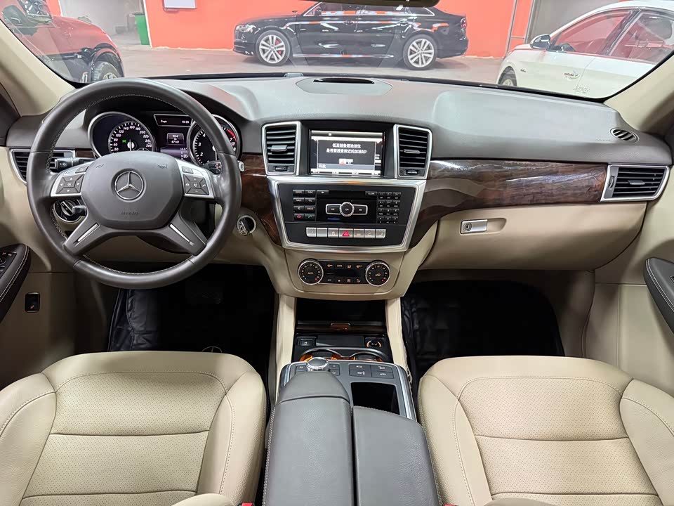 Mercedes-Benz M class