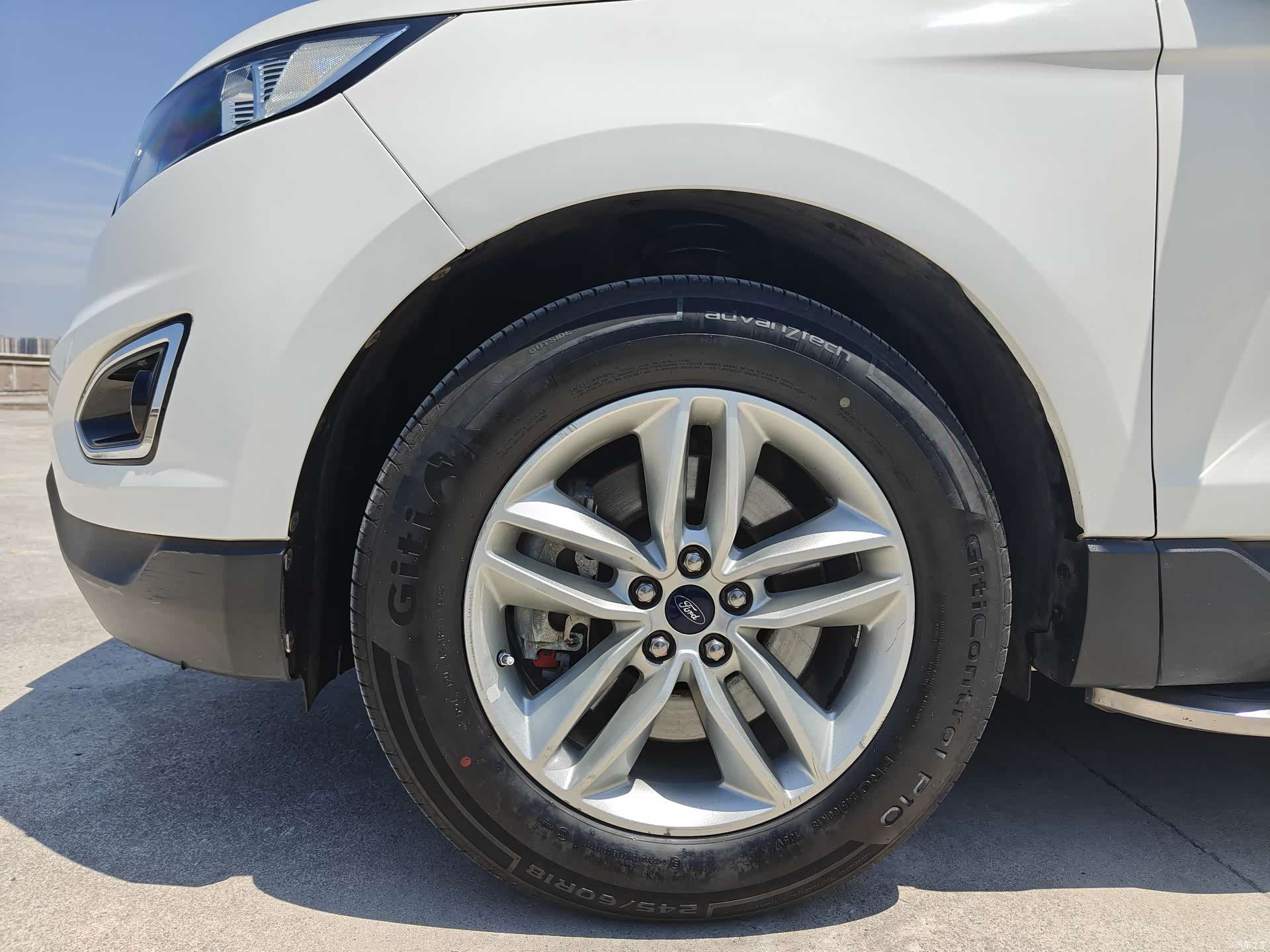 Ford Edge, 2017 11