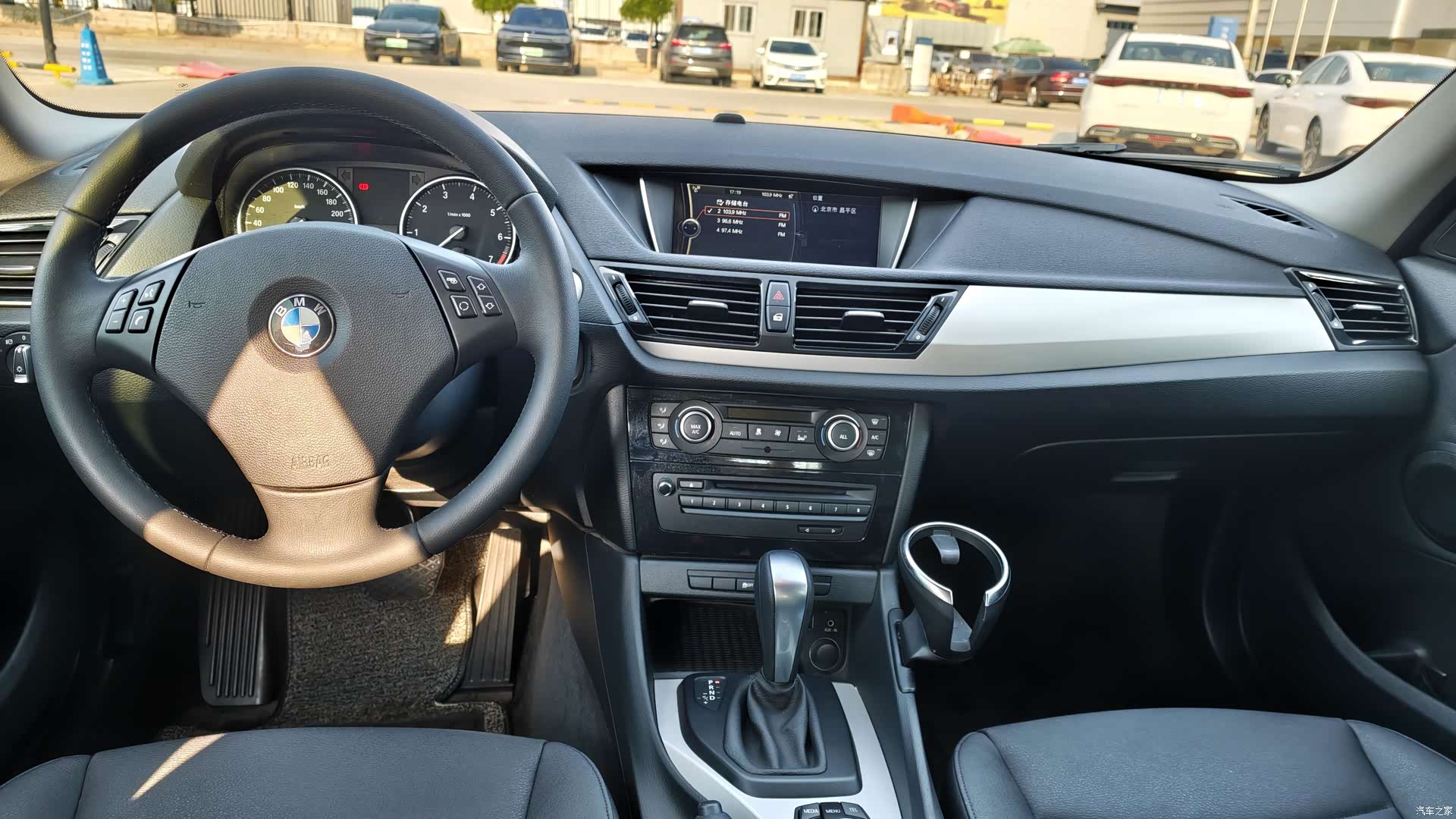 BMW X1, 2012 10