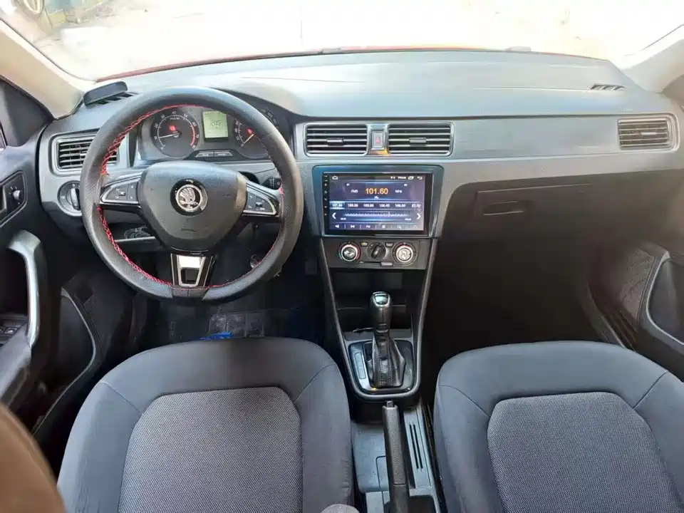 Skoda Xindong