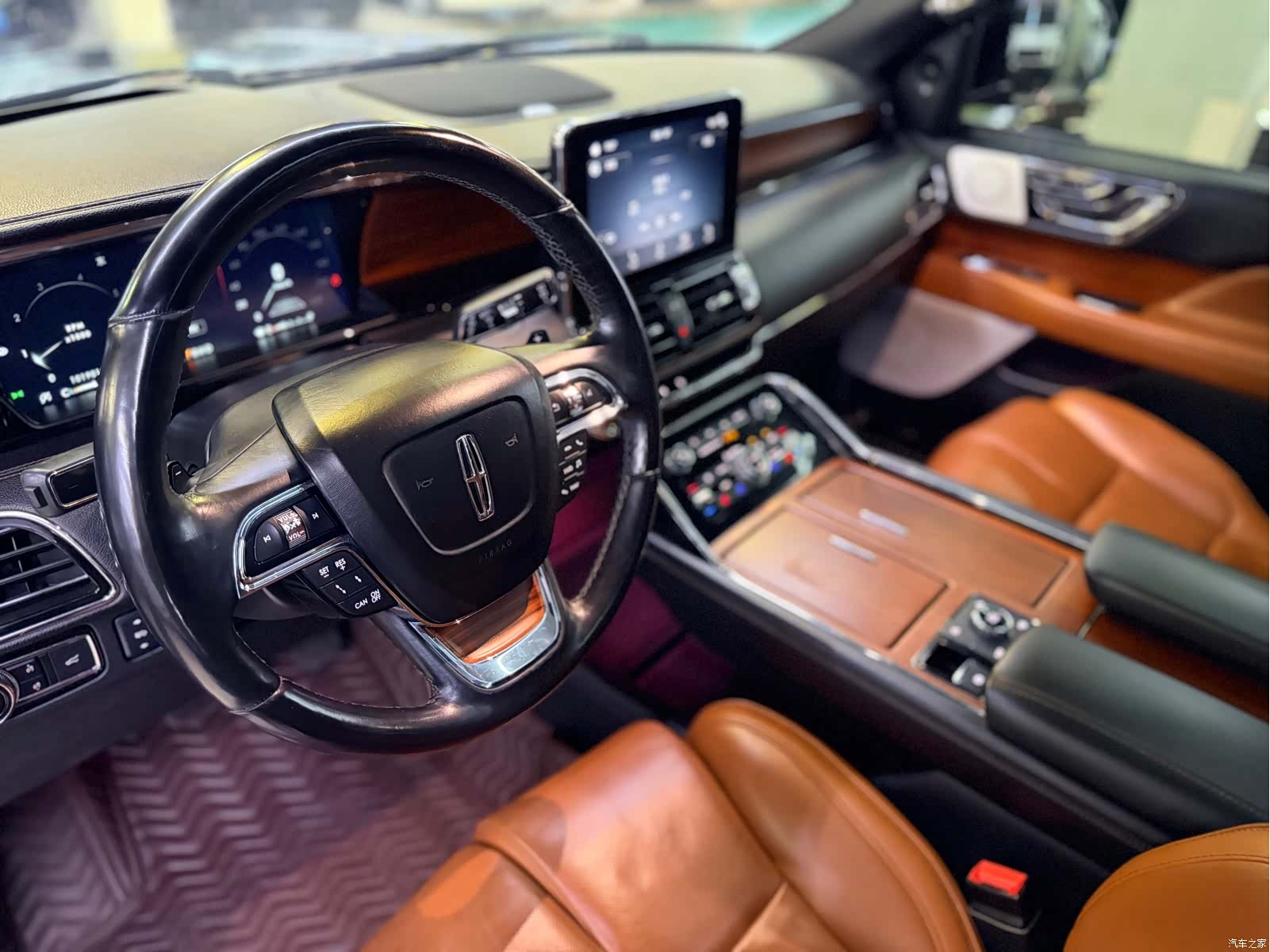 Lincoln Navigator, 2018 6