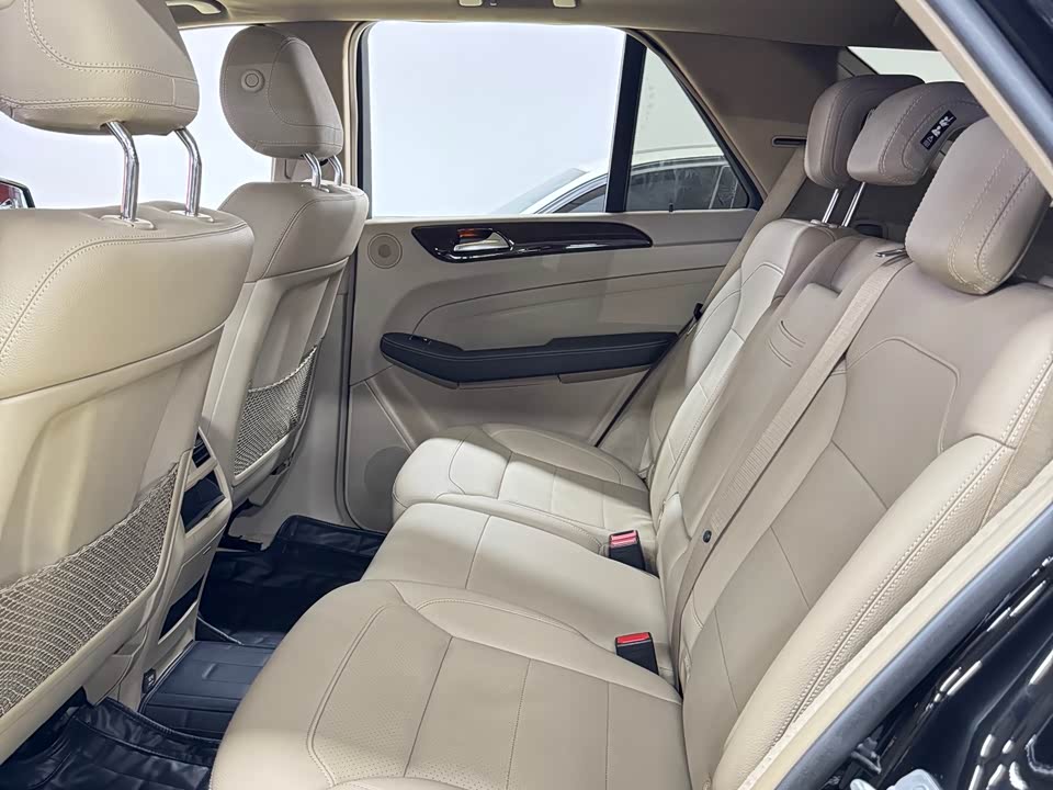 Mercedes-Benz M class