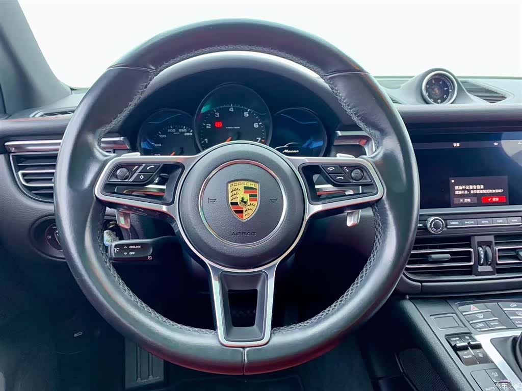 Porsche Macan, 2020 24