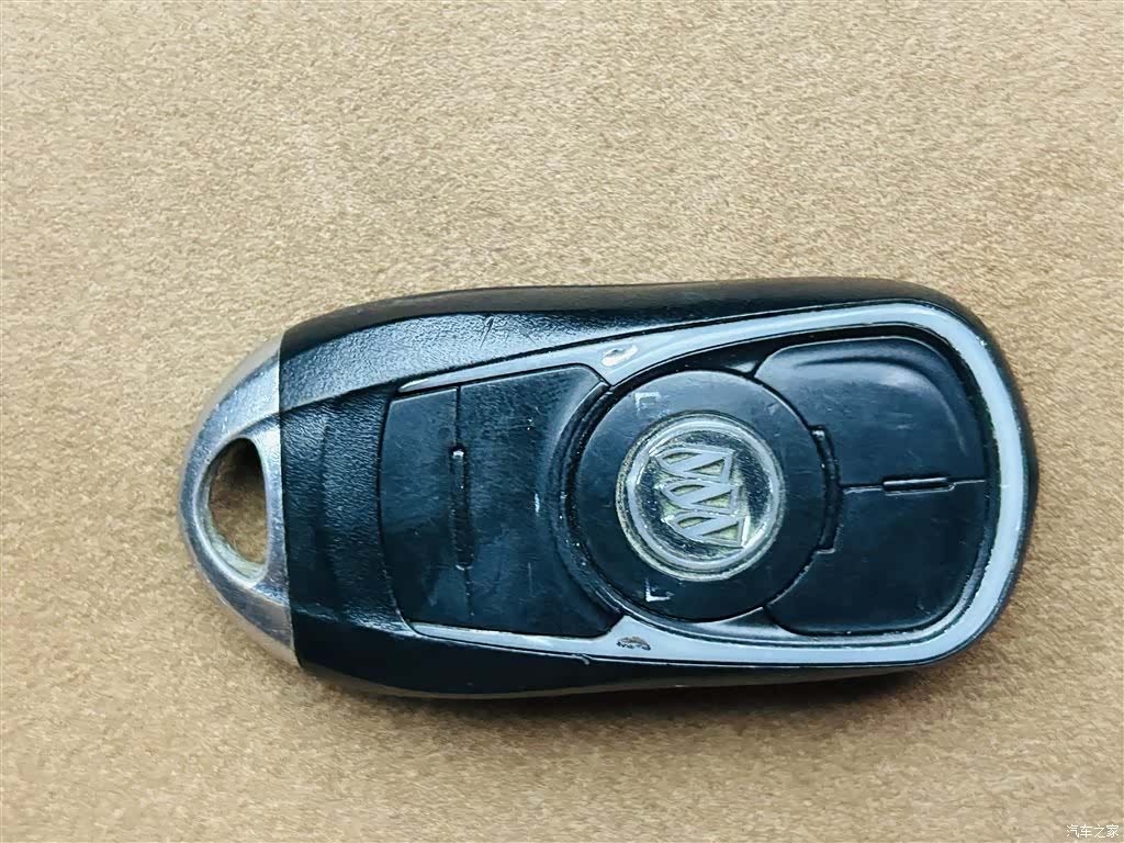 Buick LaCrosse, 2016 13