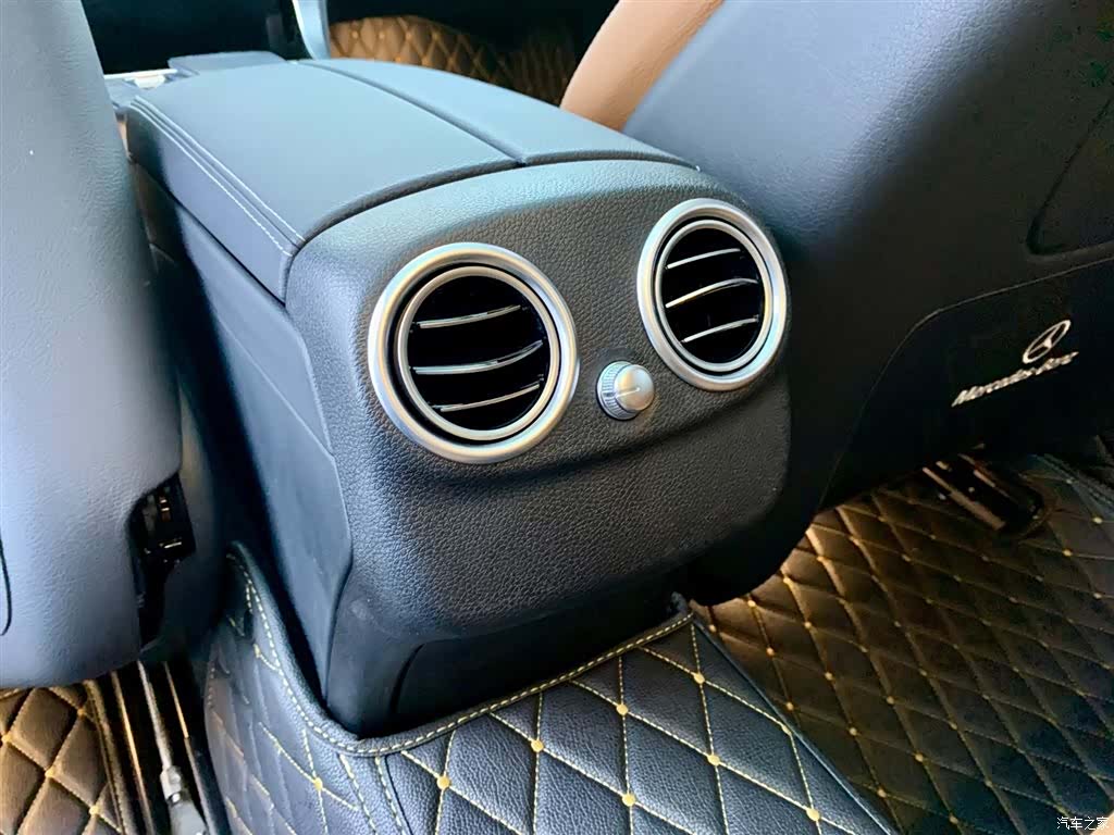 Mercedes-Benz C-Class, 2021 27