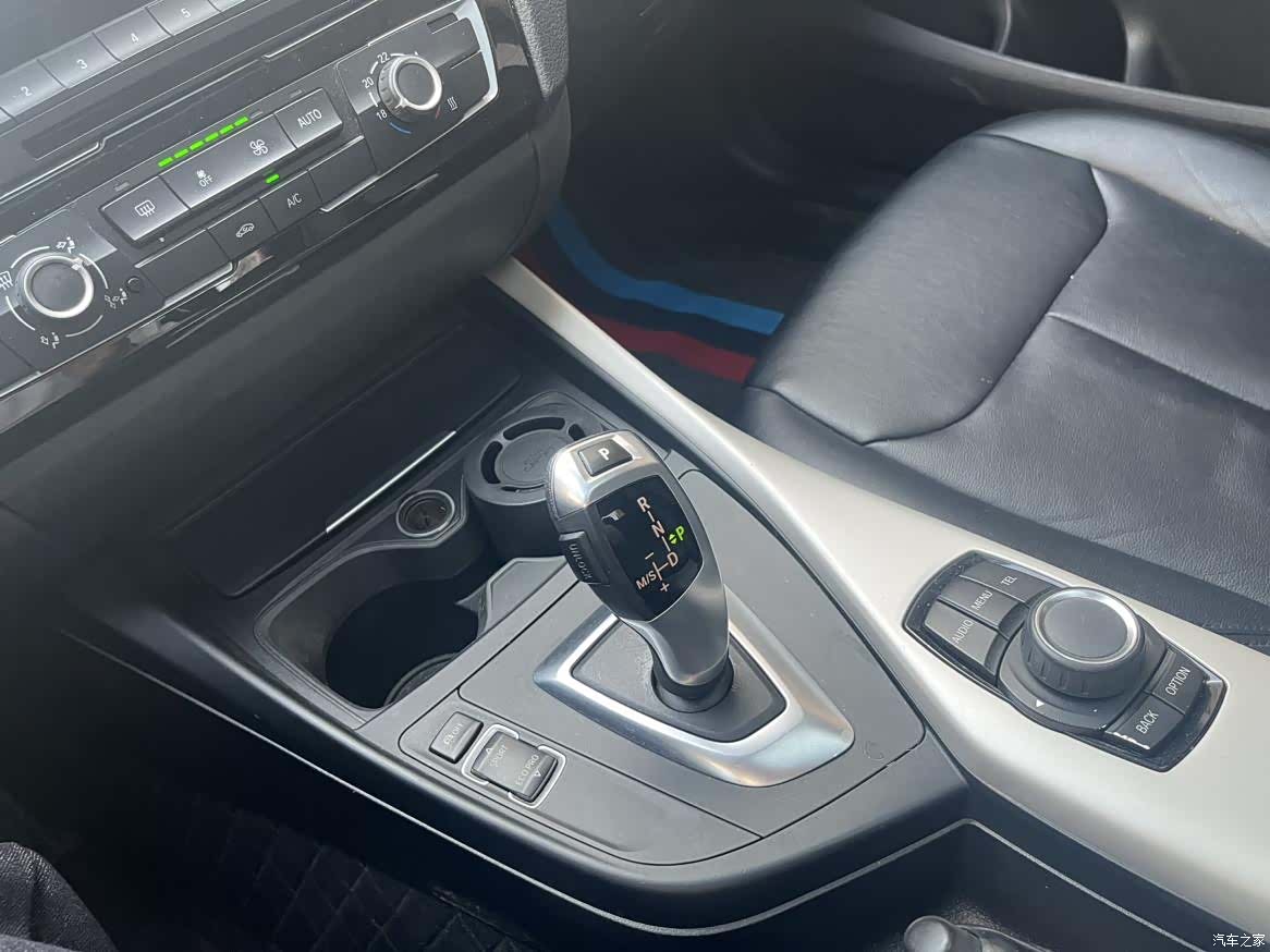 BMW 1 Series, 2018 12