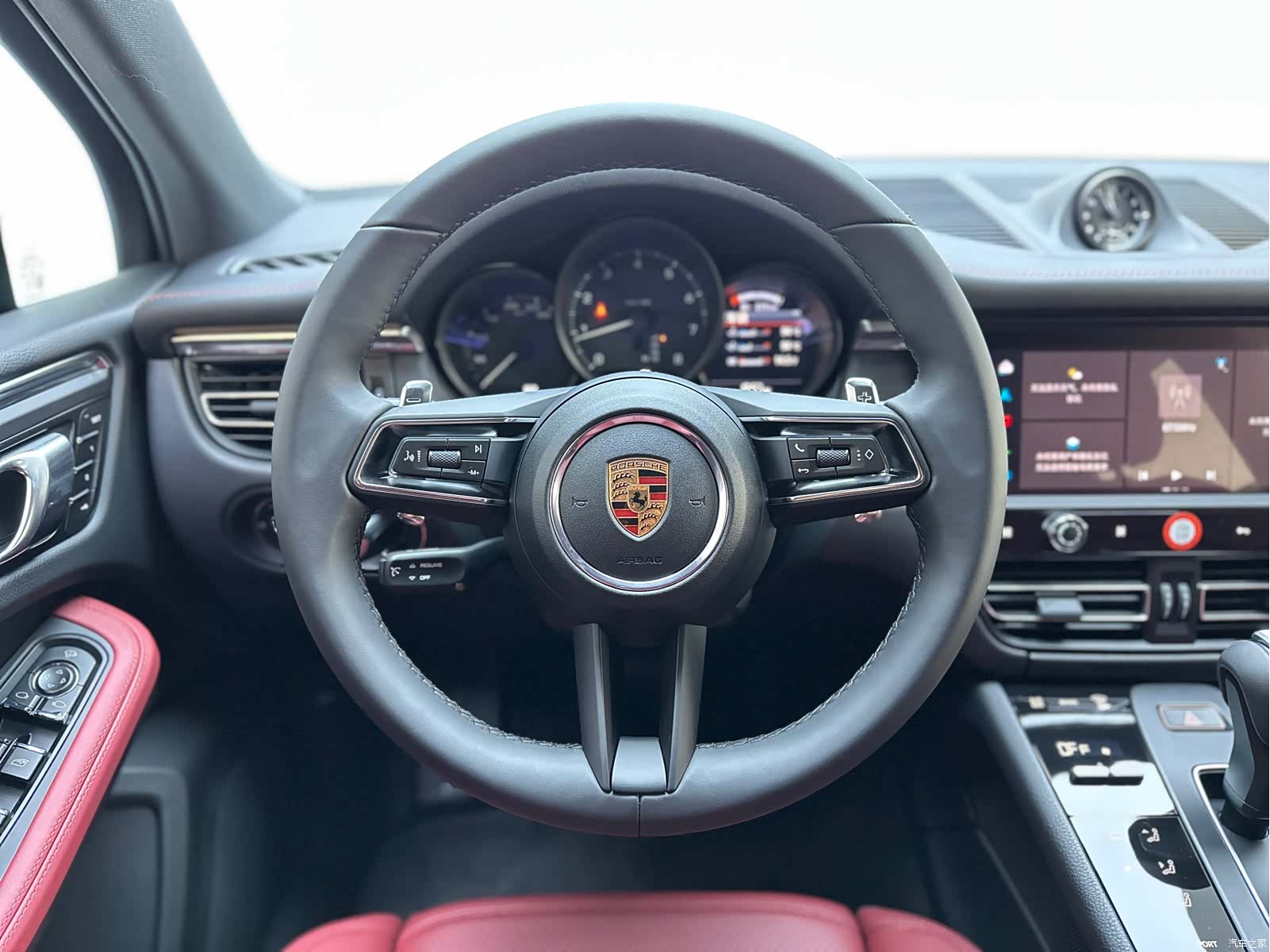 Porsche Macan, 2026 21