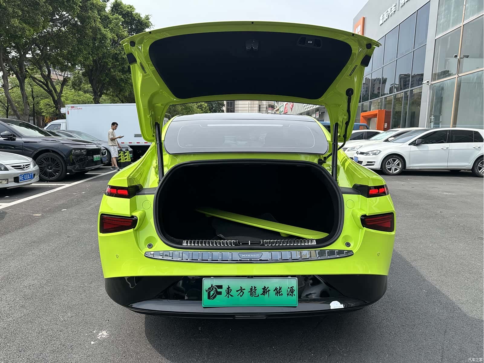 Xpeng P7, 2022 22