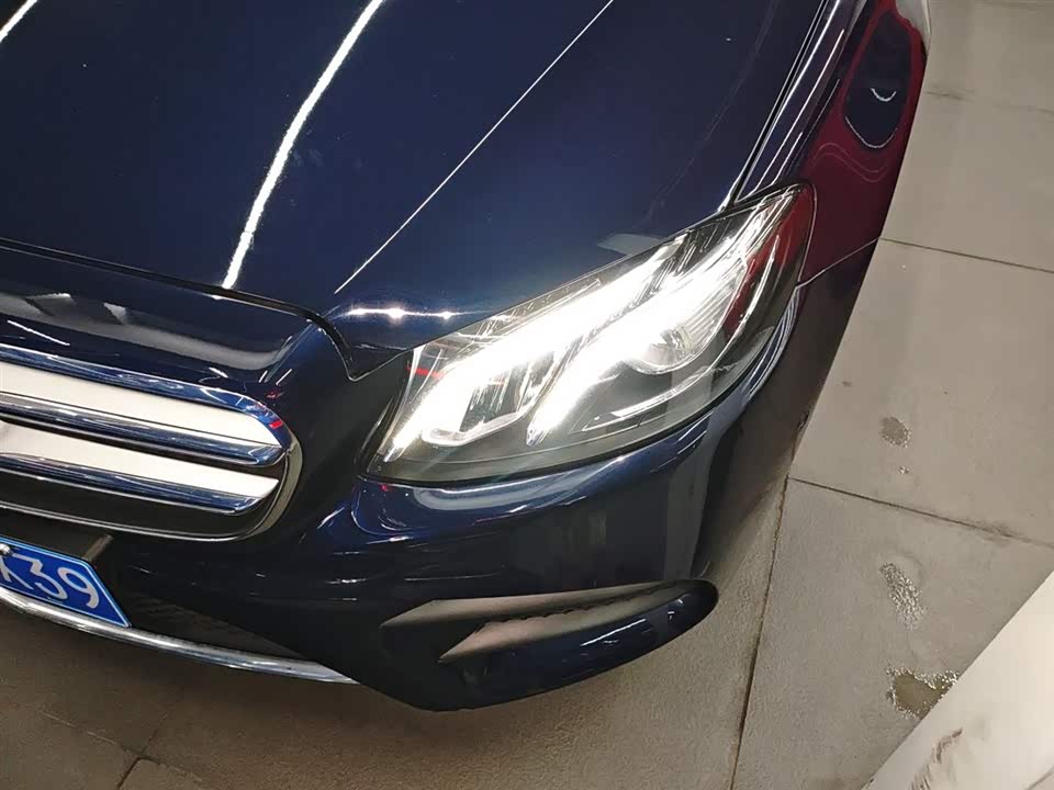 Mercedes-Benz E-class Mercedes-Benz E-class