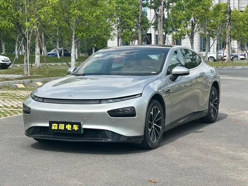 XPENG P7