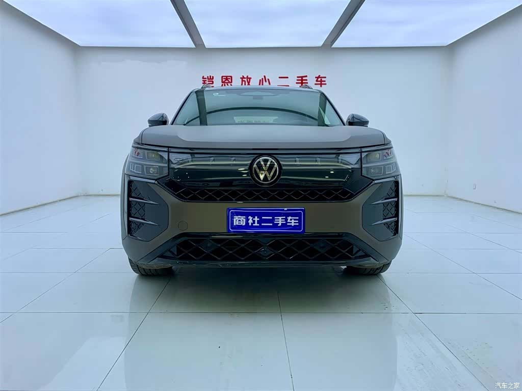 Volkswagen Teramont, 2025 3