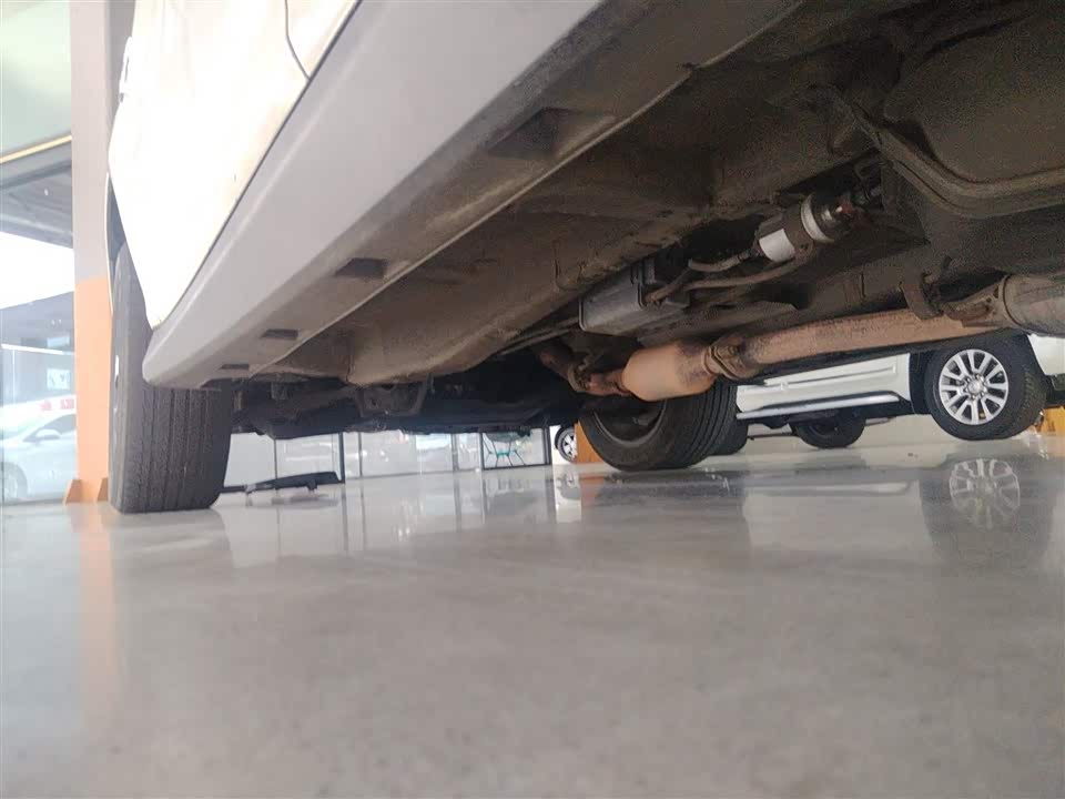 BYD S7