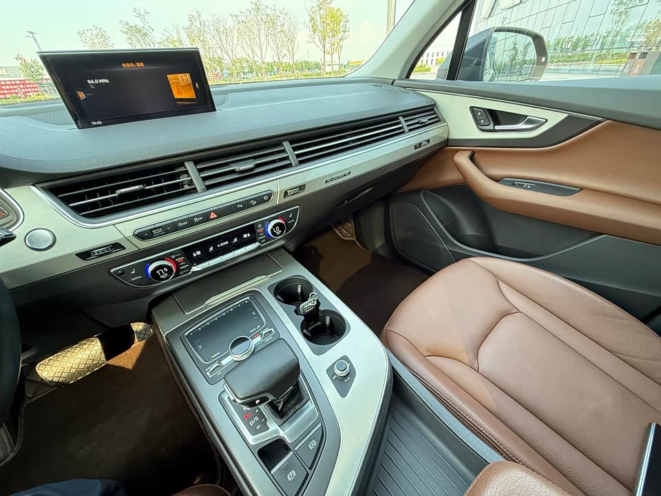 Audi Q7 Audi Q7
