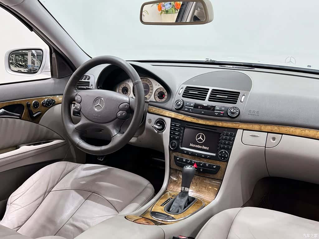 Mercedes-Benz E-Class, 2008 14