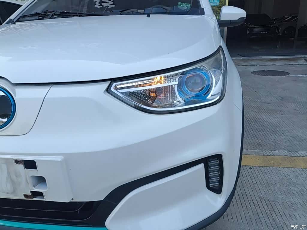 BAIC EC3, 2020 24