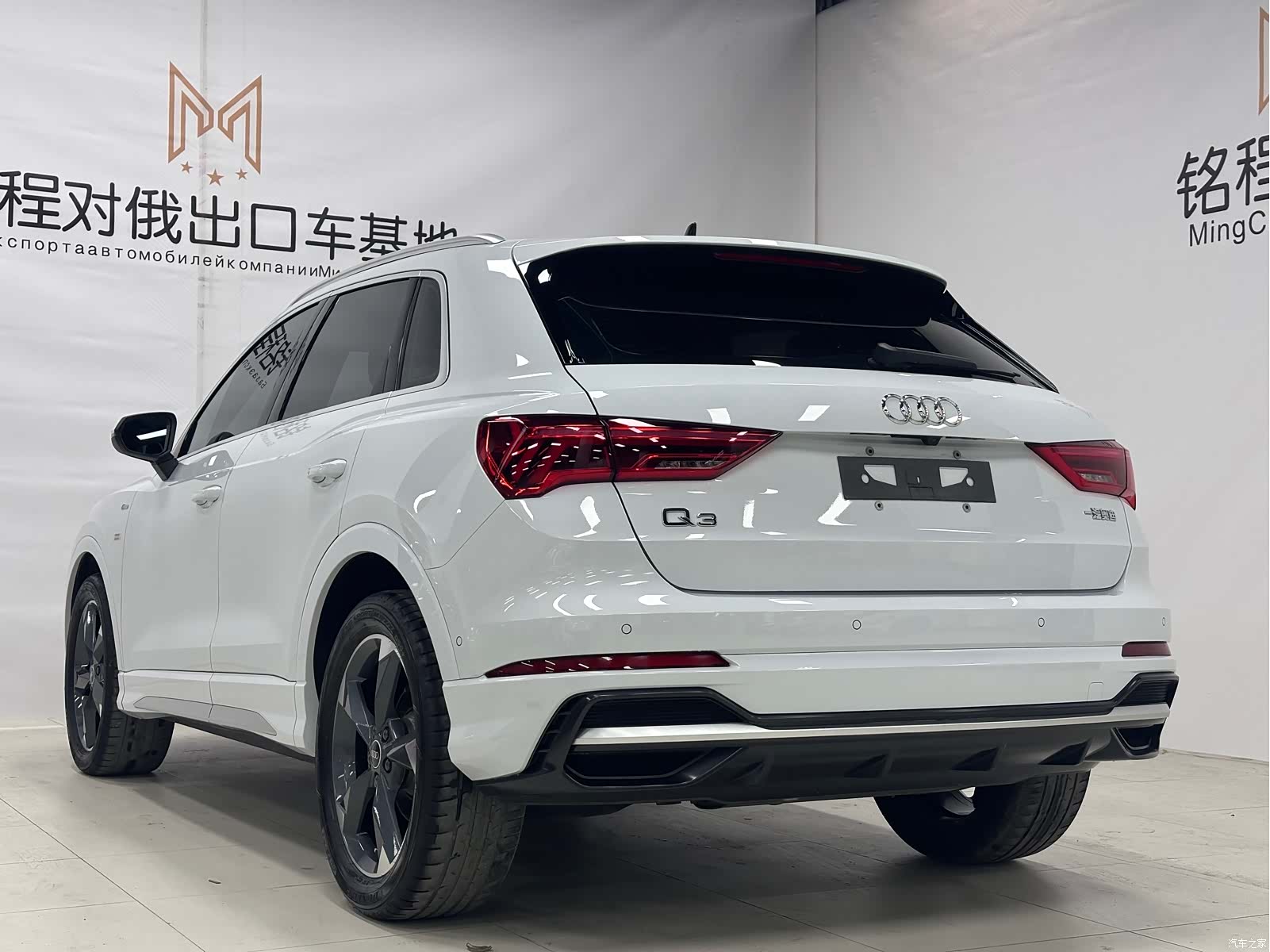 Audi Q3, 2022 6