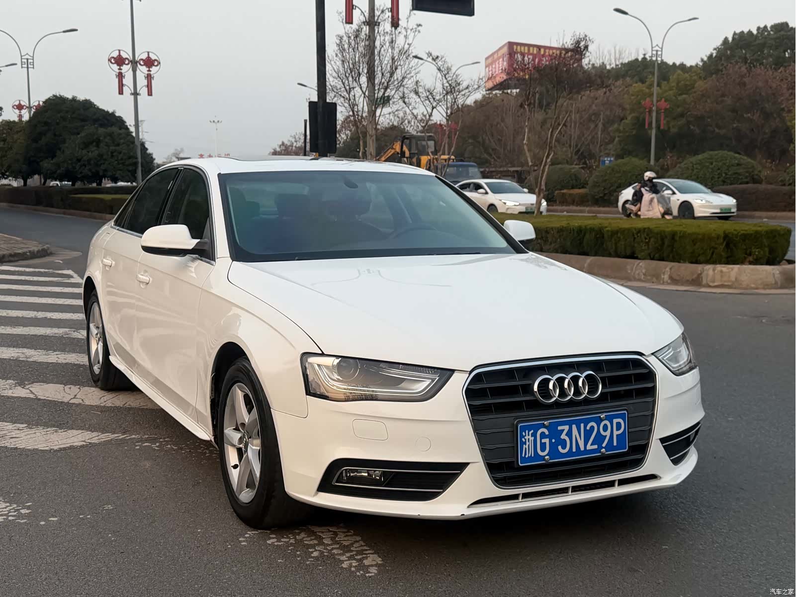 Audi A4L, 2018 3