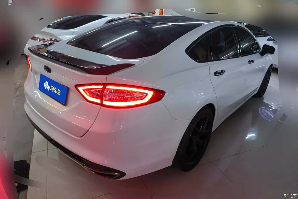 Ford Mondeo, 2016 3