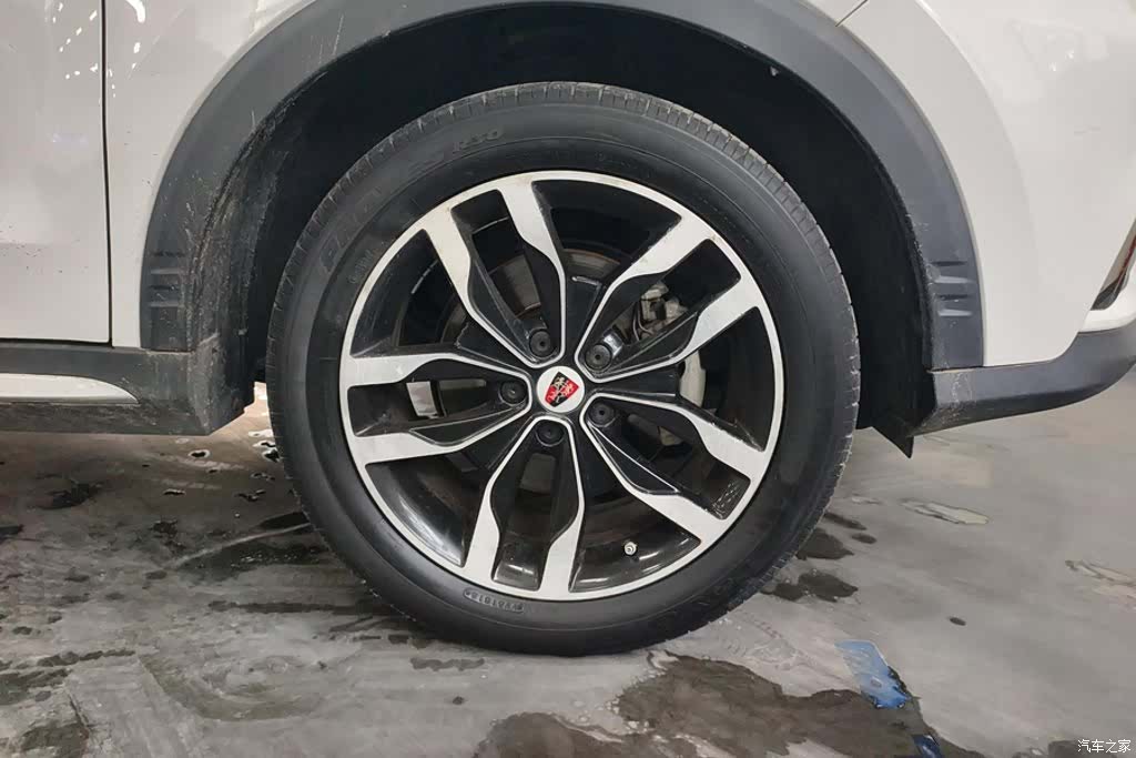Roewe RX5, 2018 6