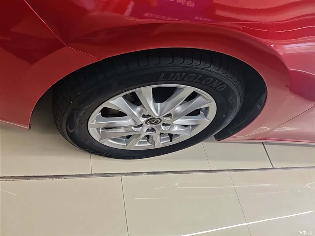 Mazda Mazda3, 2017 23