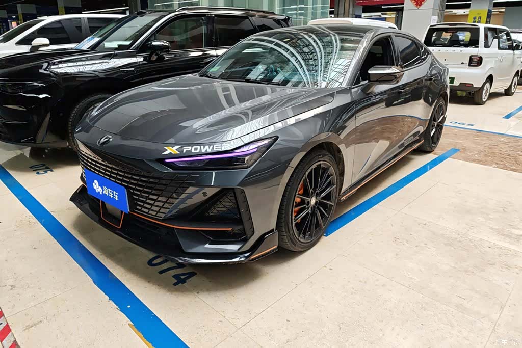 Changan UNI-V, 2022 1