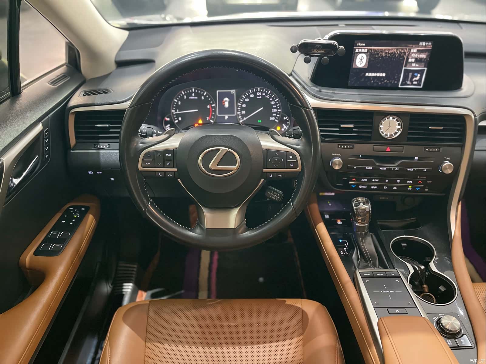 Lexus RX, 2019 7