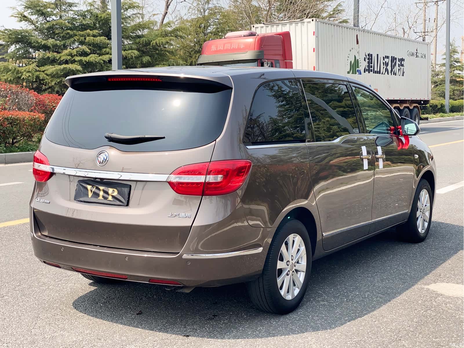Buick GL8, 2019 все фото