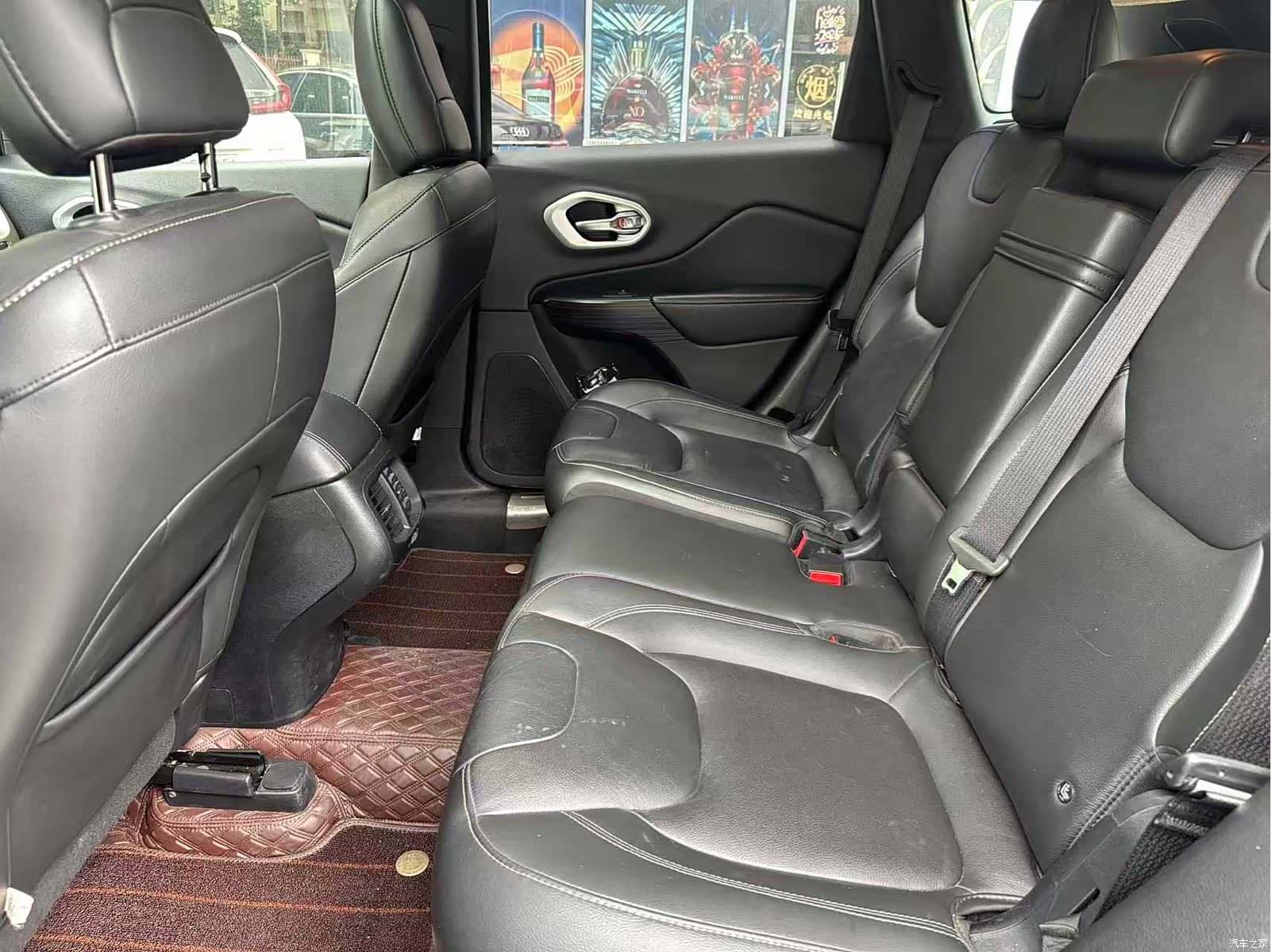 Jeep Cherokee, 2018 7