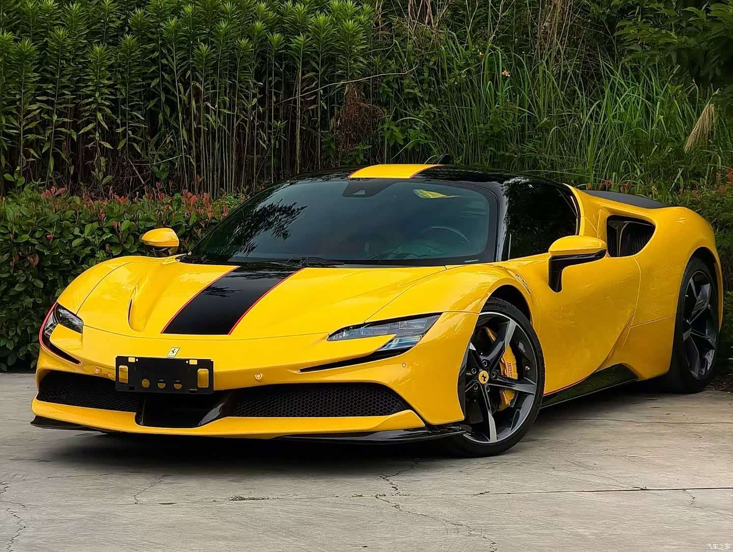 Ferrari SF90, 2022 8