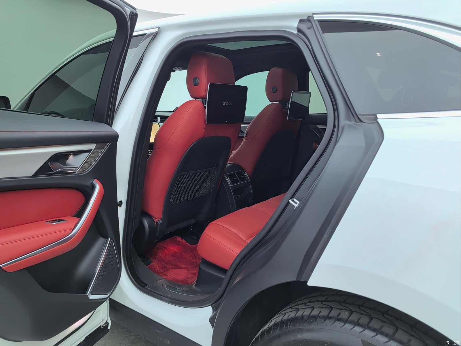 Jaguar F-PACE, 2021 10