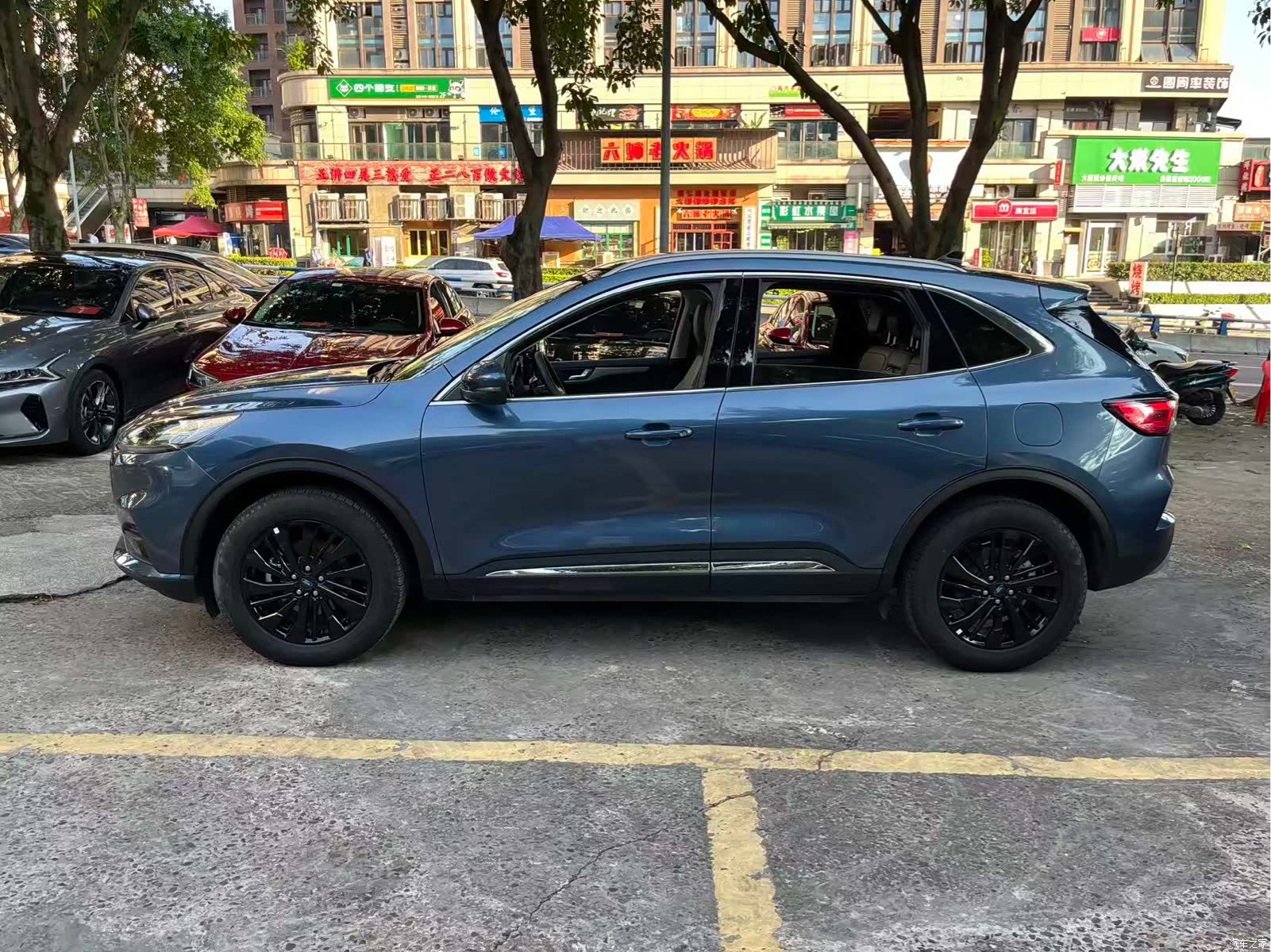 Ford Escape, 2023 4