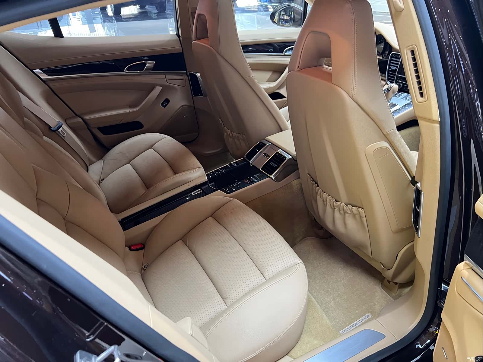 Porsche Panamera, 2014 10