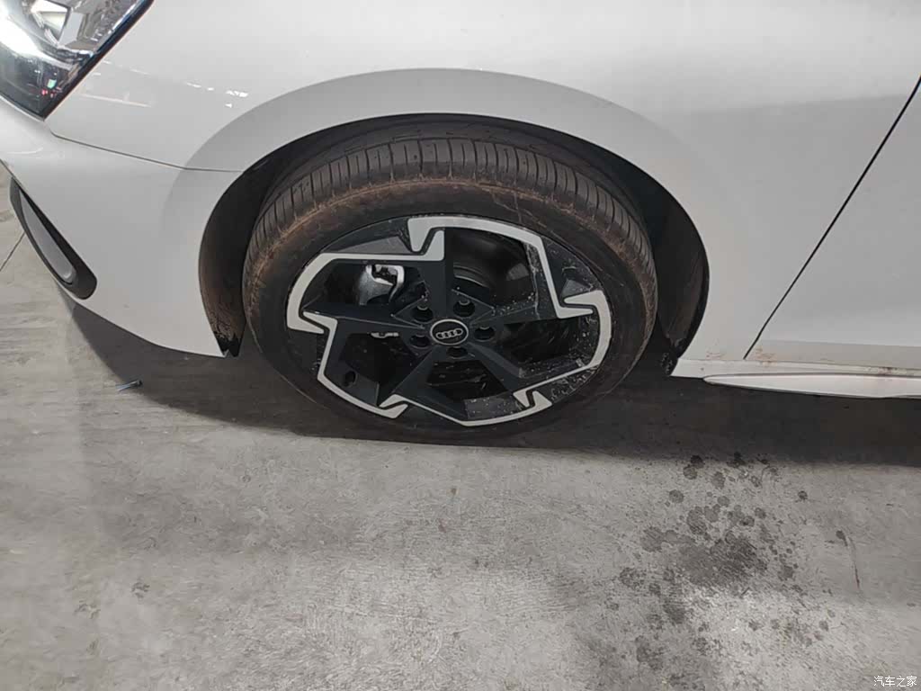 Audi Flying Spur, 2026 25