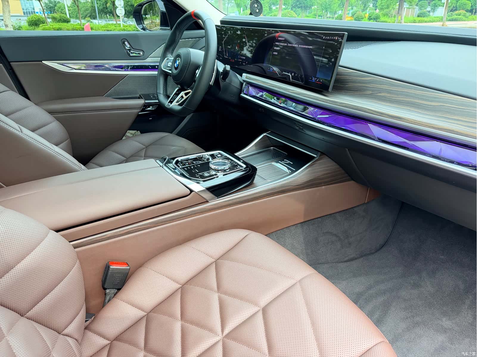 BMW 7 Series, 2024 10