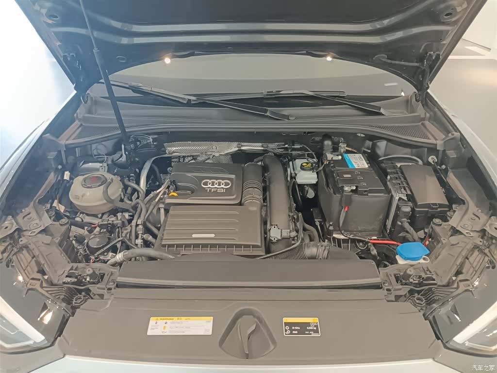 Audi Q3, 2021 8