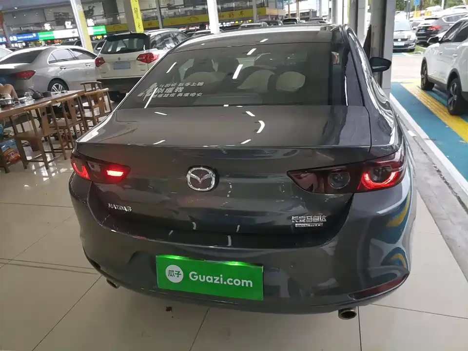 Mazda 3 Angkesaila