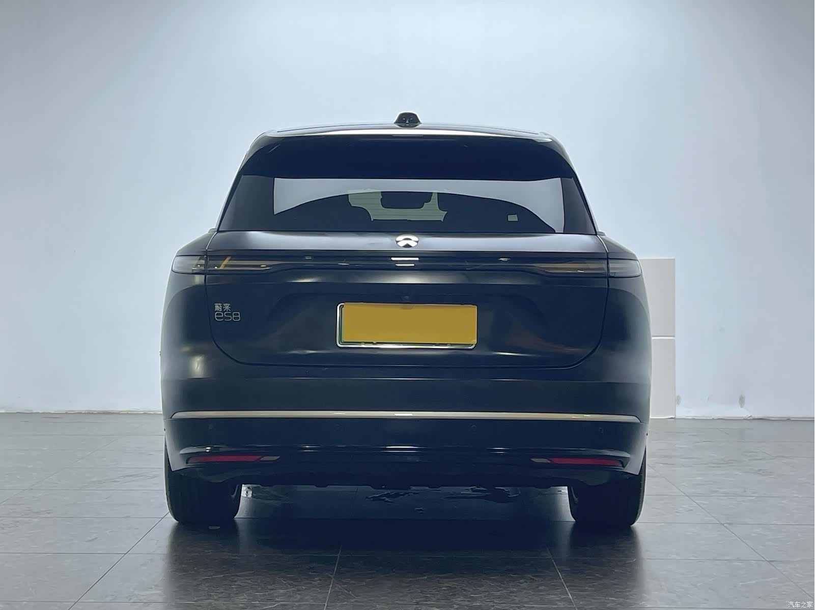 NIO ES8, 2024 3