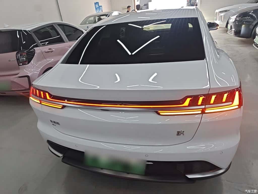 BYD Han, 2022 6