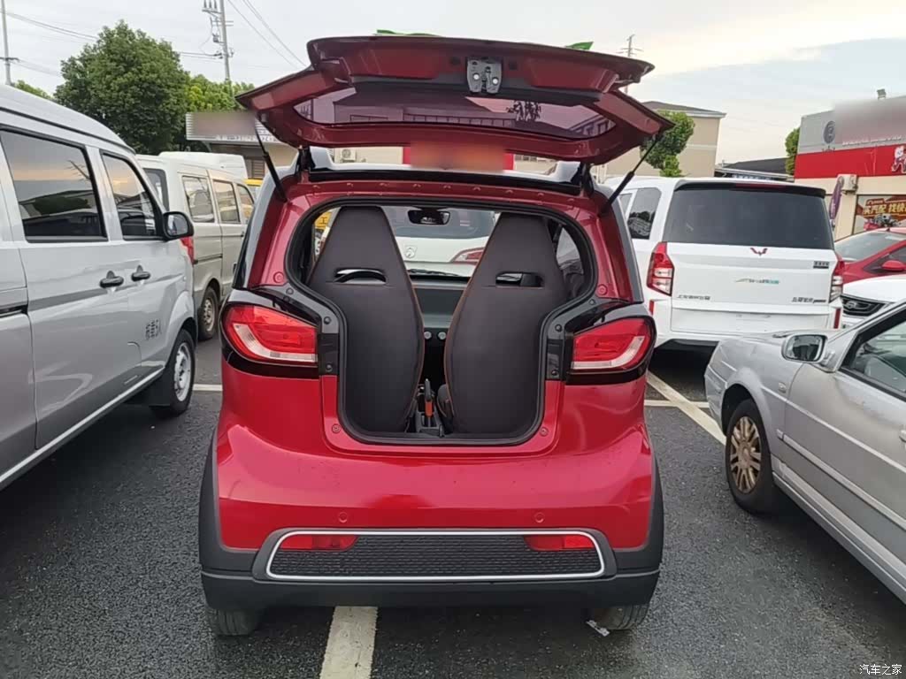 Wuling E100, 2020 19