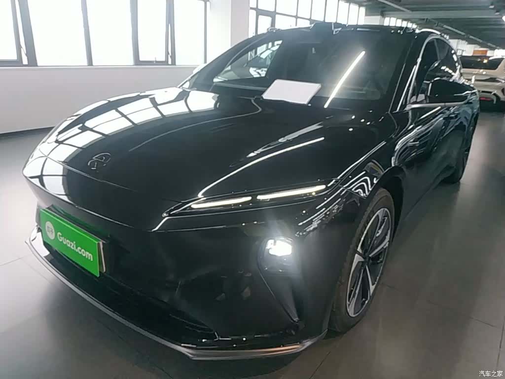 NIO ET5, 2024 1