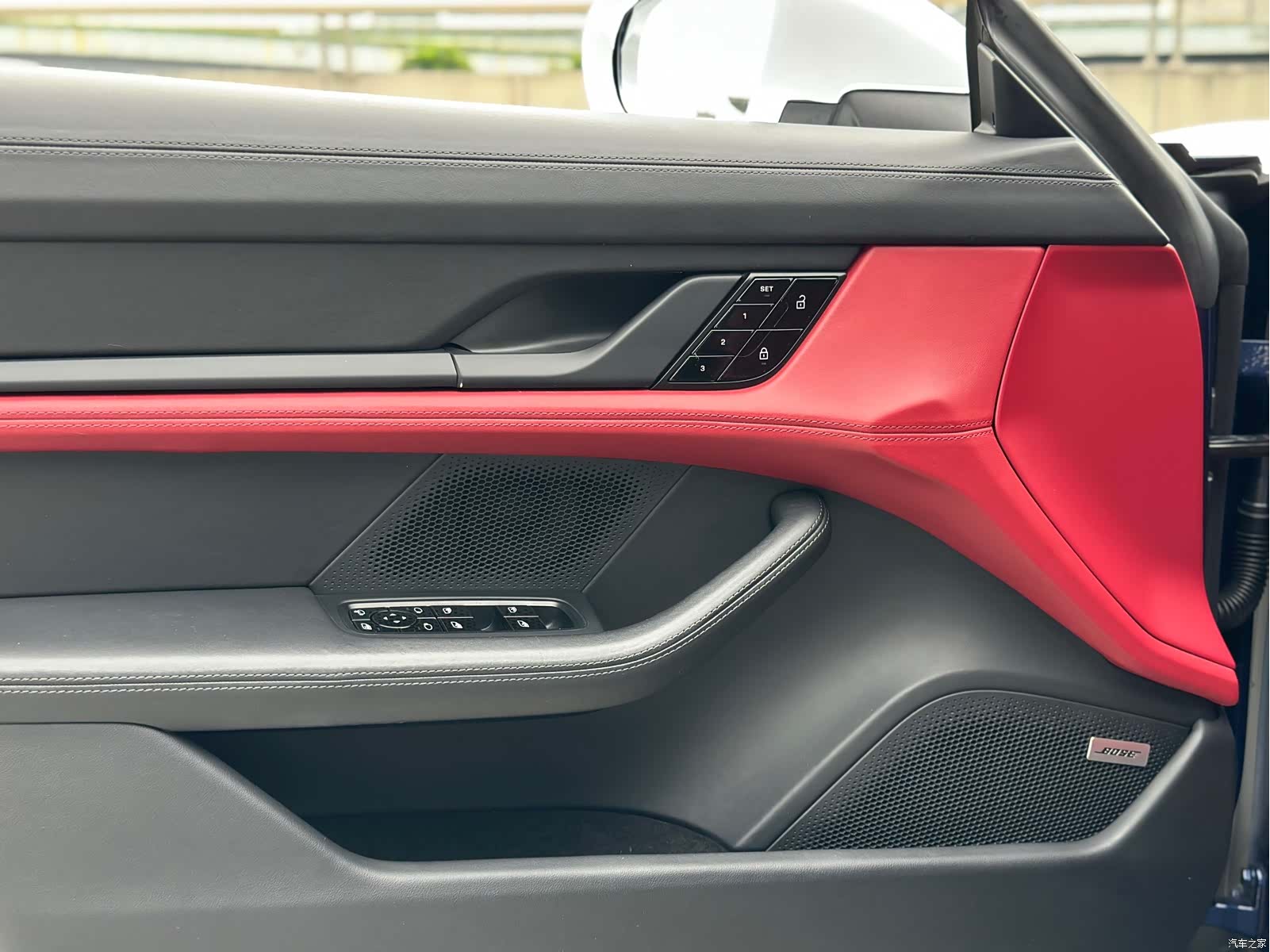 Porsche Taycan, 2021 13