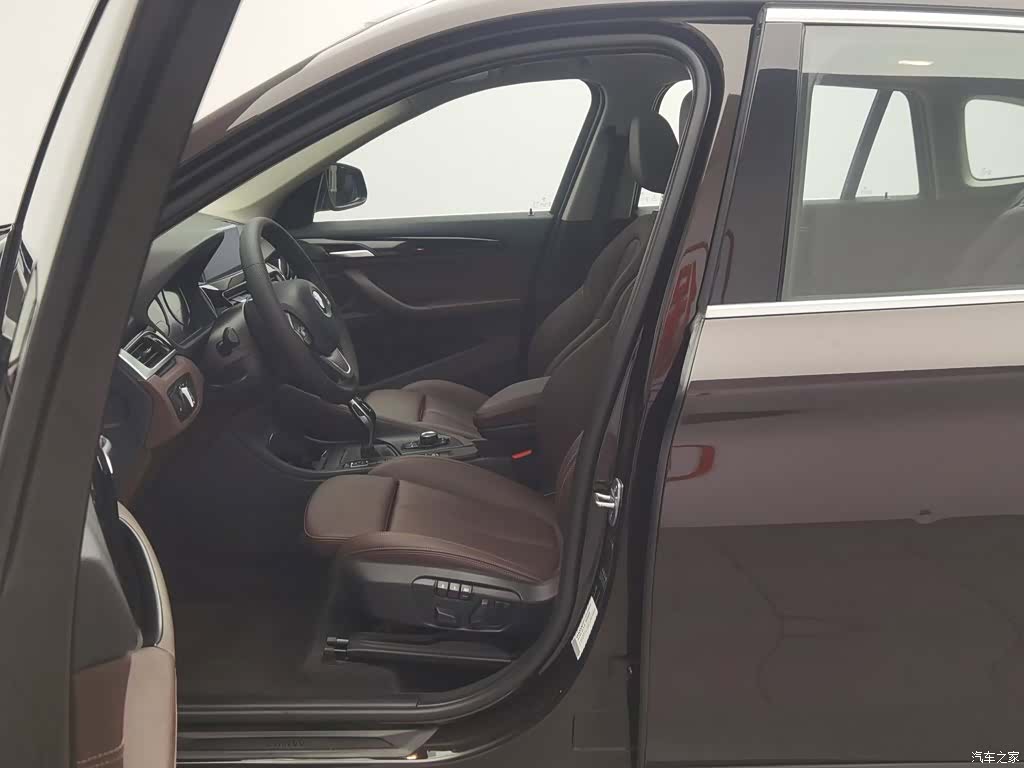 BMW X1, 2019 10